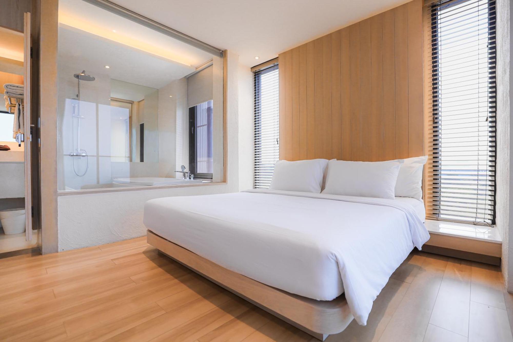Balcony Seaside Sriracha Hotel & Serviced Apartments Si Racha Ngoại thất bức ảnh