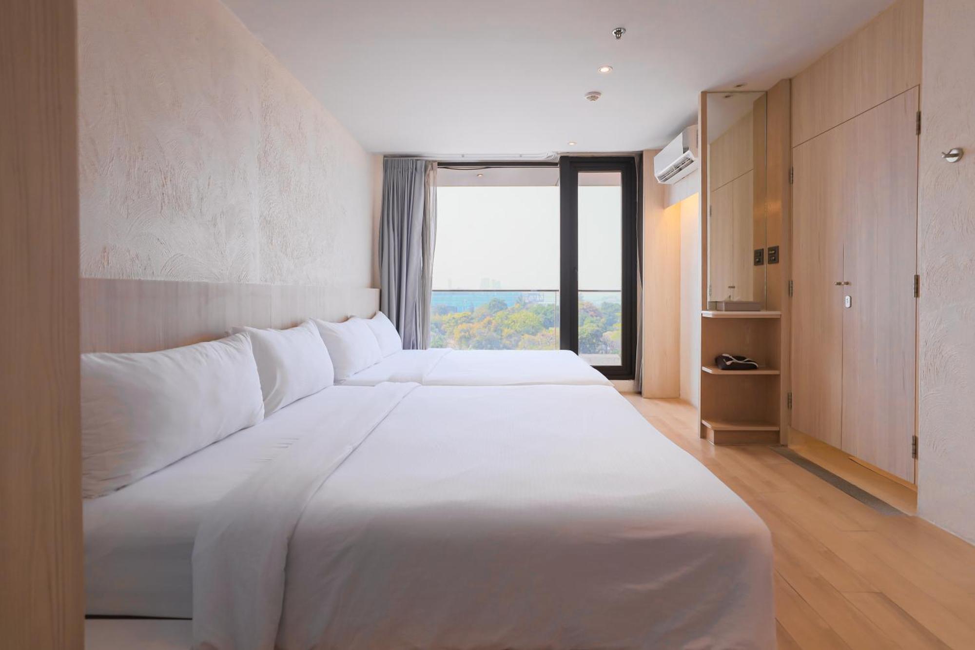 Balcony Seaside Sriracha Hotel & Serviced Apartments Si Racha Ngoại thất bức ảnh